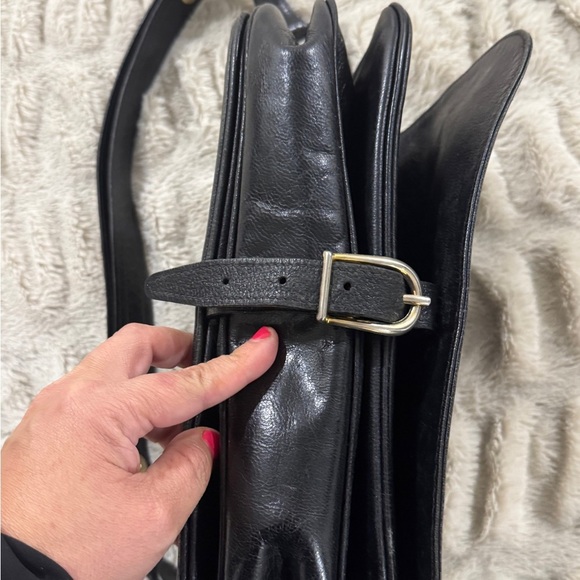 Vintage Céline Triomphe Maillon Leather Crossbody - Picture 5 of 15